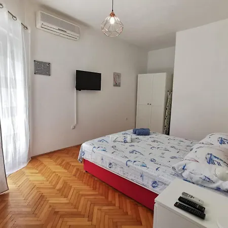 Apartments K&D Pula Exterior photo